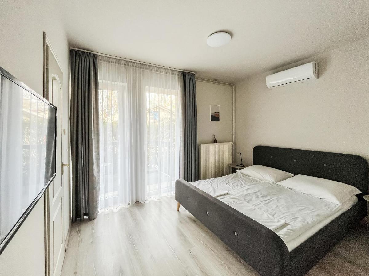 Villa 21 Boutique Rooms Балатональмади Экстерьер фото