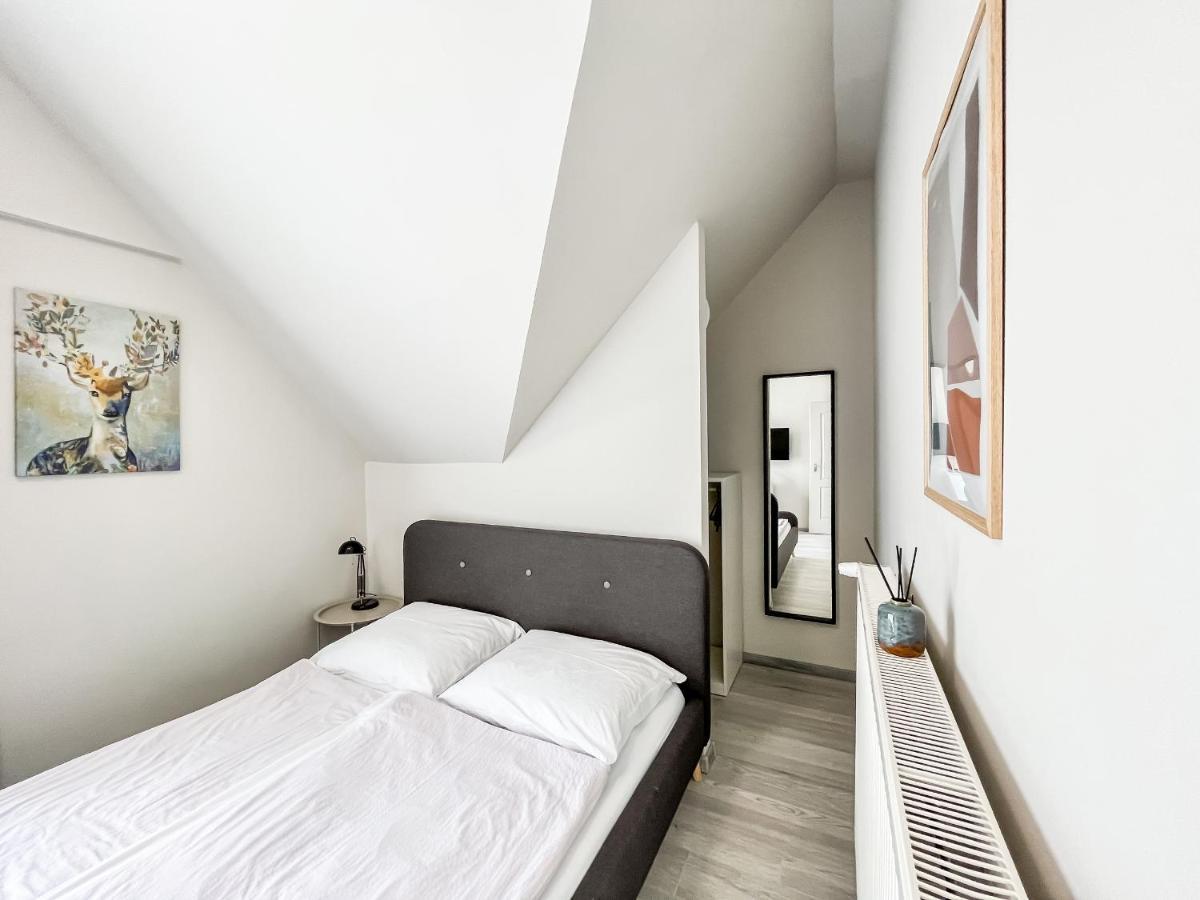 Villa 21 Boutique Rooms Балатональмади Экстерьер фото