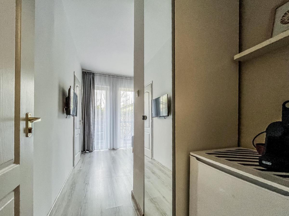 Villa 21 Boutique Rooms Балатональмади Экстерьер фото